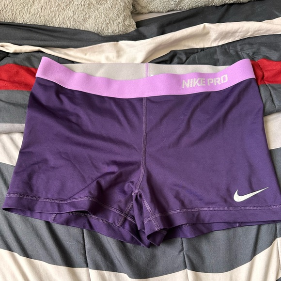 Nike Pro Spandex - Picture 1 of 3